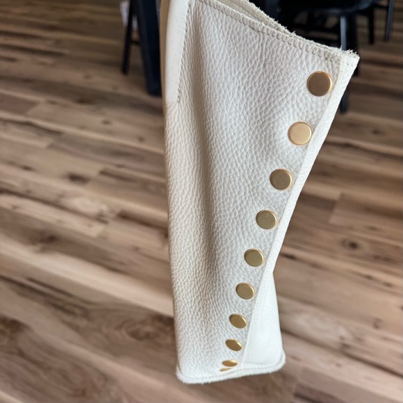 Hammitt Calla Lily White Elegant Leather & Gold Tote Bag Purse Like New Handbag - Picture 2 of 15